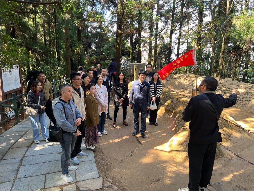 公司組織赴江西井岡山紅色教育游學(xué)活動(dòng)